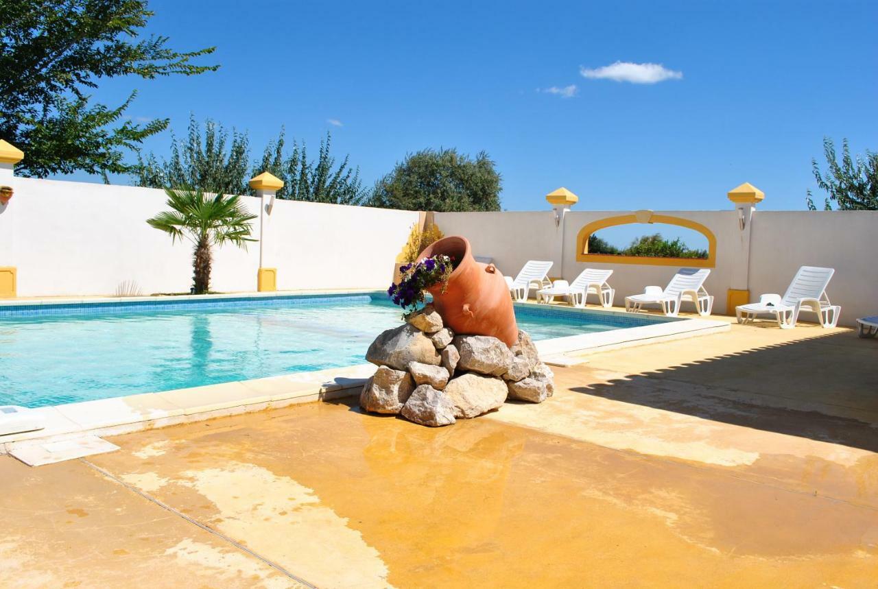 El Rocio 1 Gites Equestre Saintes-Maries-de-la-Mer Exteriör bild